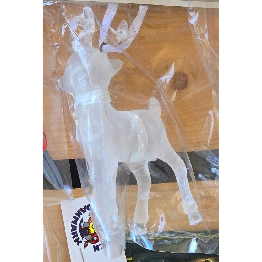 VTG new‎ in package SSCO frosted plastic or acrylic christmas reindeer ornament